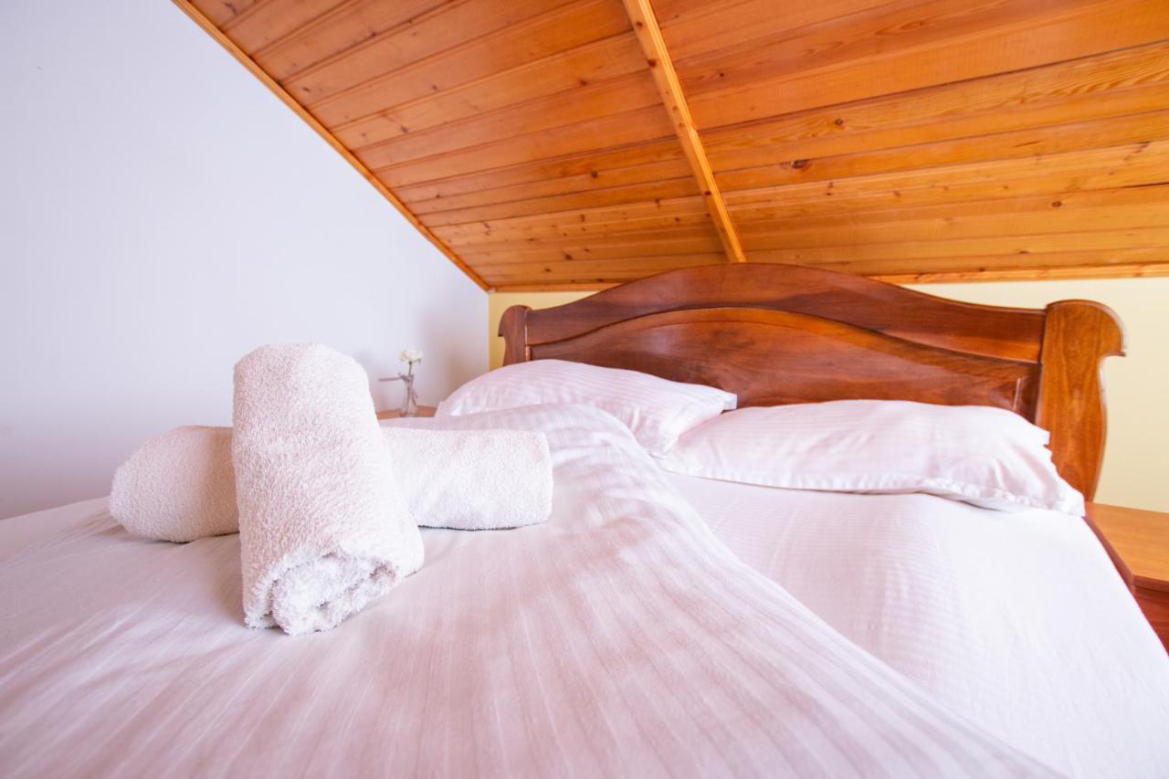 Hotel Casa Alba Baia de Aramă Zewnętrze zdjęcie
